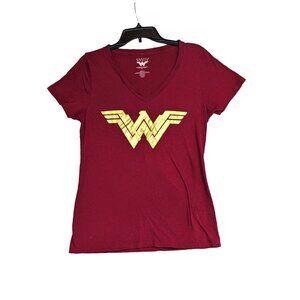 Wonder Woman Womens V-Neck T-Shirt Size L  100% Cotton  Red & Gold Logo